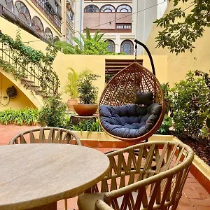Vandrerhjem The Loft House Barcelona
