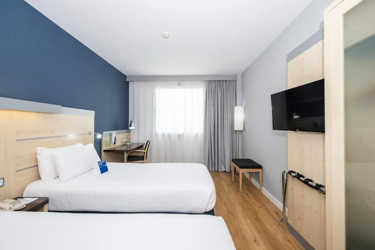 Holiday Inn Express Barcelona City 22@ By Ihg Hotel