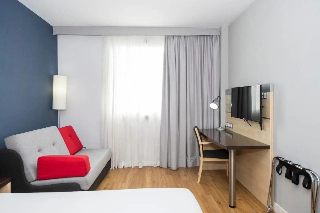 Holiday Inn Express Barcelona City 22@ By Ihg